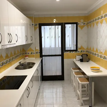 Carihuela * 托雷莫利诺斯